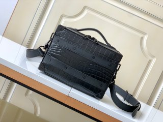 Draw-bar box Draw-bar box