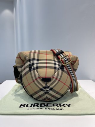 Burberry Burberry