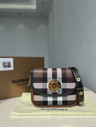 Burberry Burberry