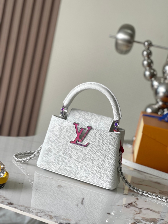 LV
