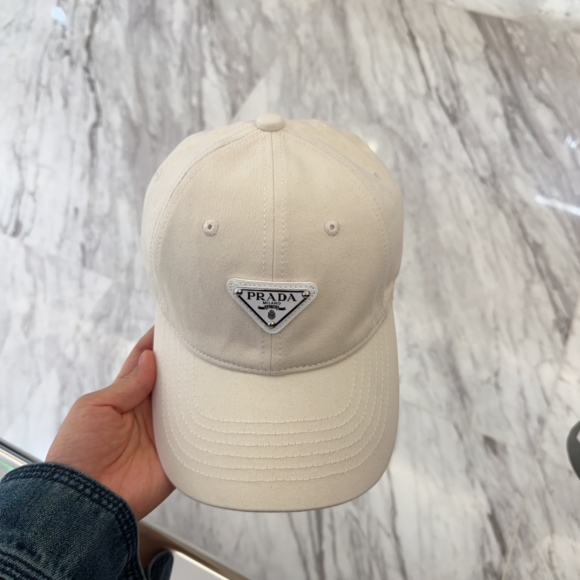 Prada-7