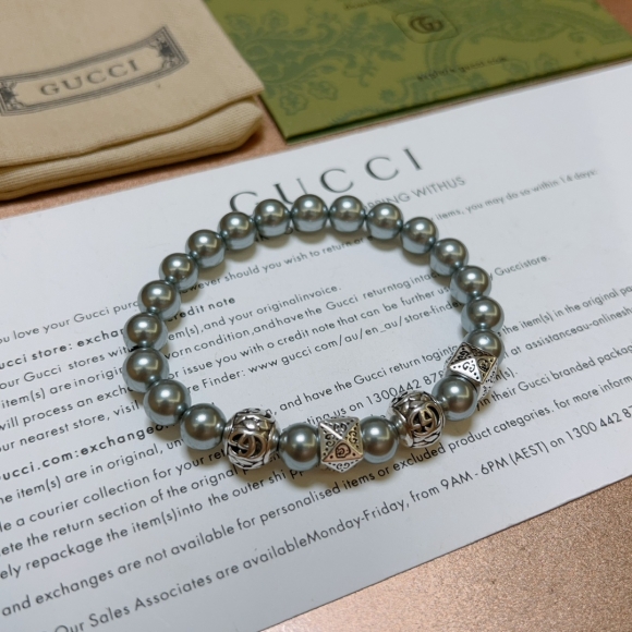 Bracelets Bracelets