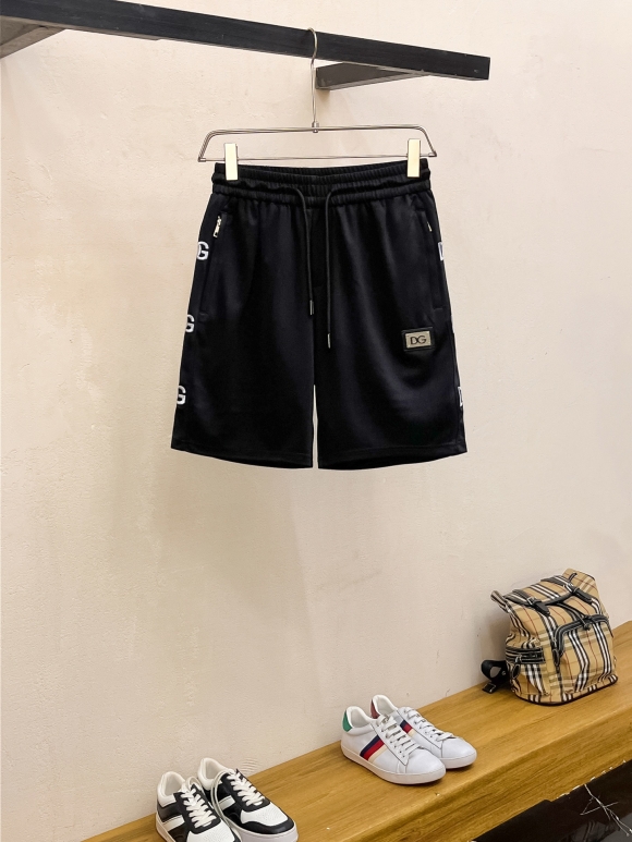 Shorts Shorts