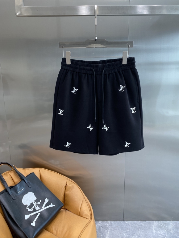 Shorts Shorts