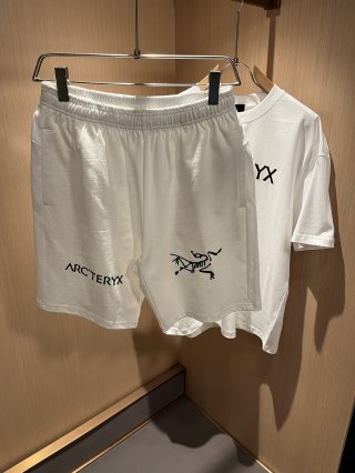 Leisure suit Leisure suit