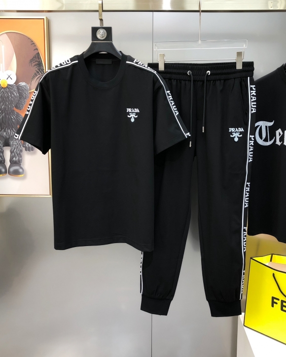 Leisure suit Leisure suit