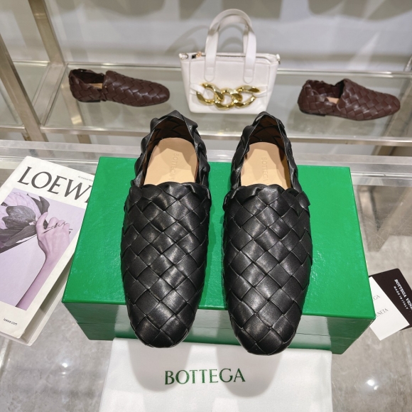 Womens shoes collection