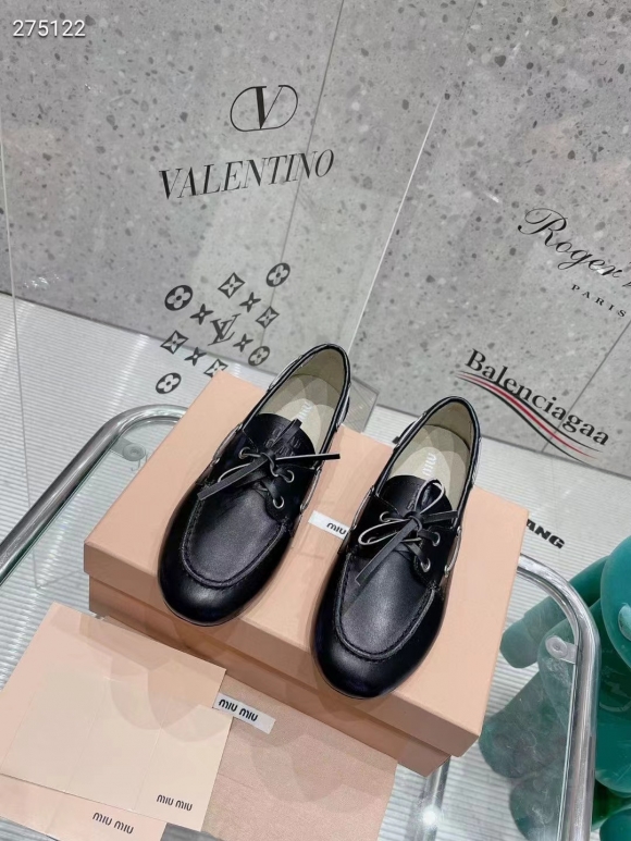 Womens shoes collection Womens shoes collection