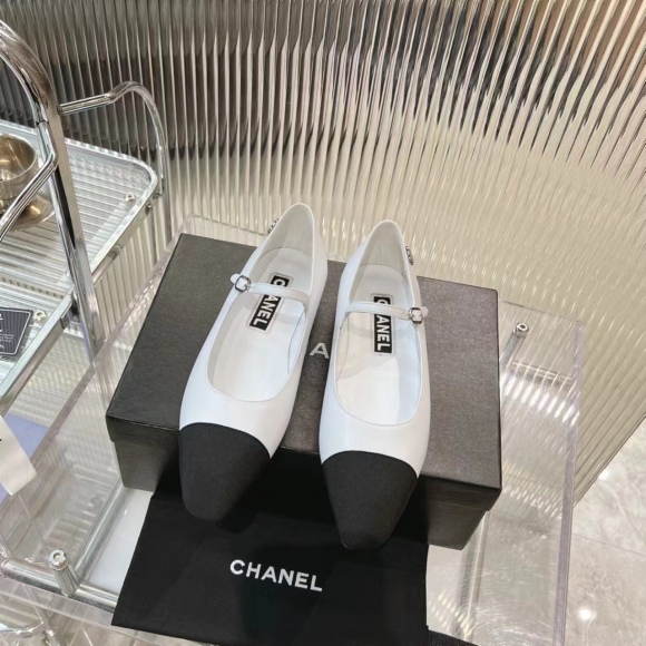 Womens shoes collection