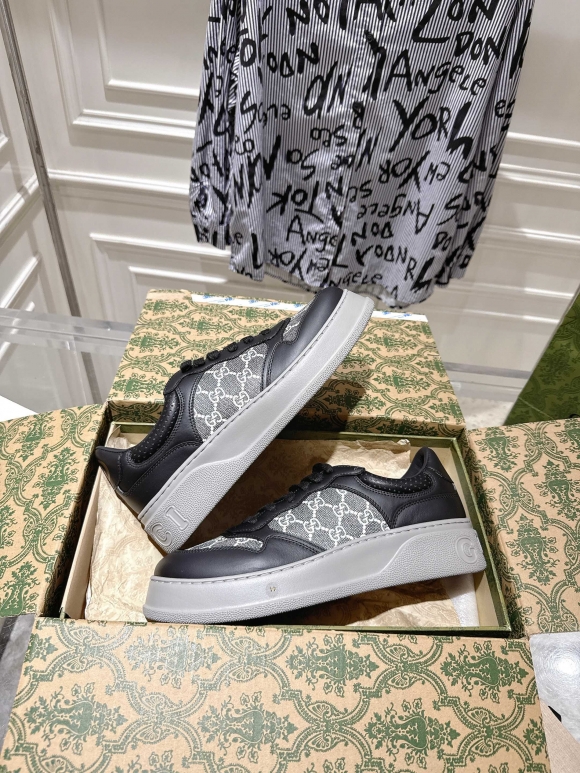 GucciShoes