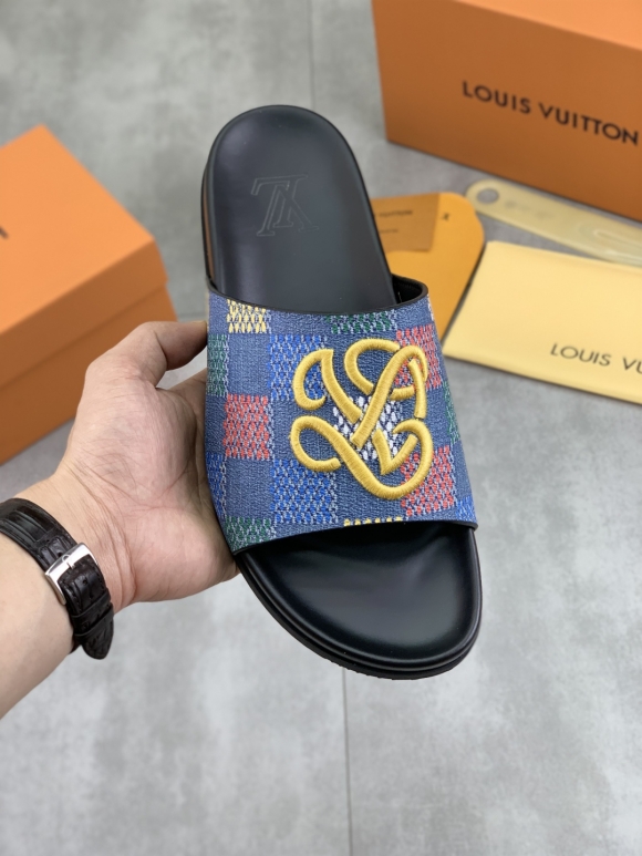 Slippers