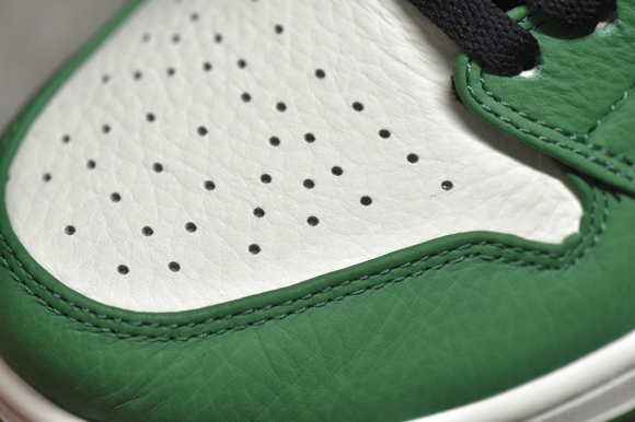 AirJordan1MidSHOES