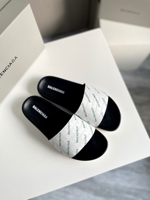 BalenciagaSHOES