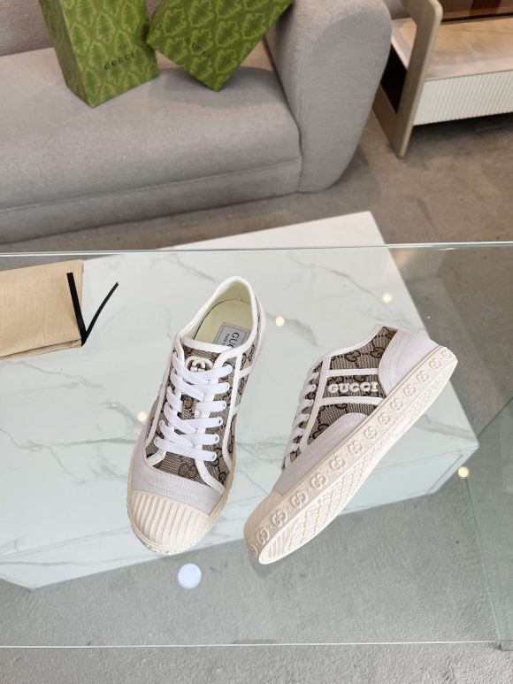 Womens shoes collection Womens shoes collection