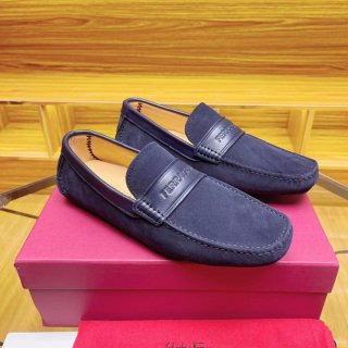 FerragamoSHOES