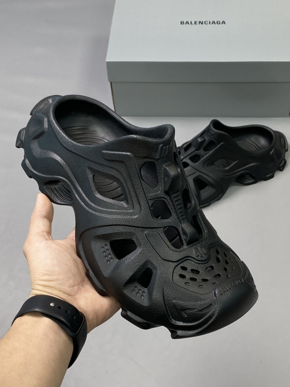 BalenciagaSHOES