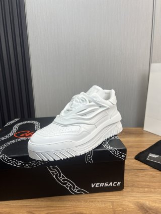 VersaceSHOES
