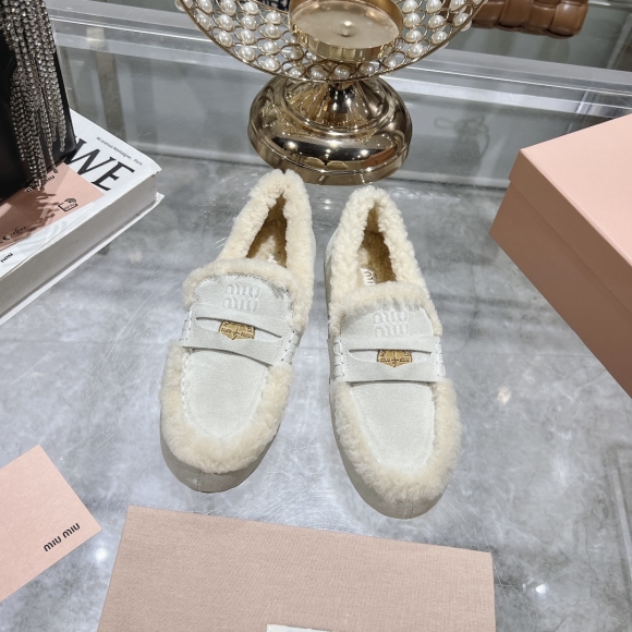 Womens shoes collection Womens shoes collection