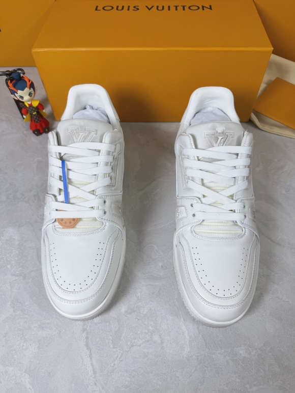 LVShoes