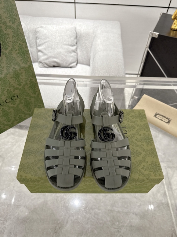 GucciShoes