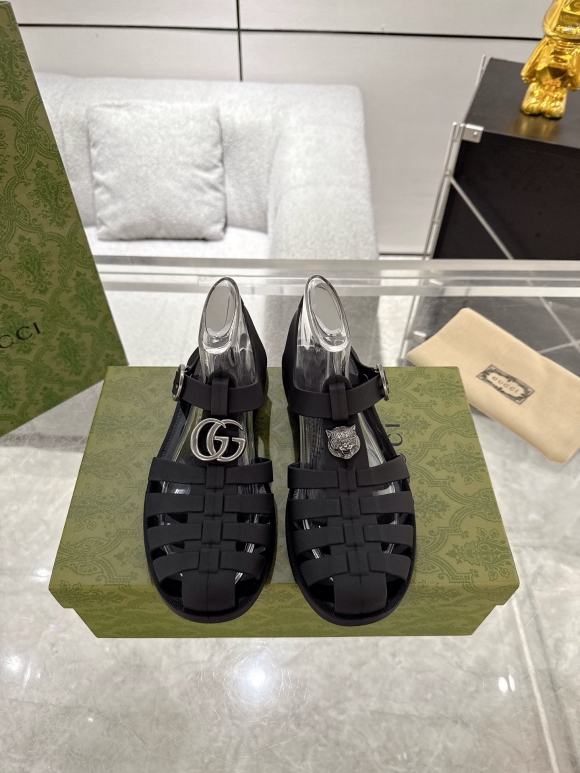 GucciShoes