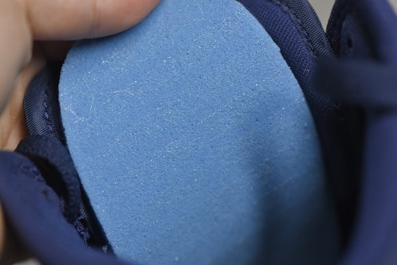 AirJordan1MidSHOES