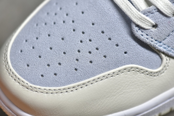 AirJordan1MidSHOES