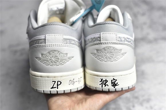 AirJordan1LowSHOES