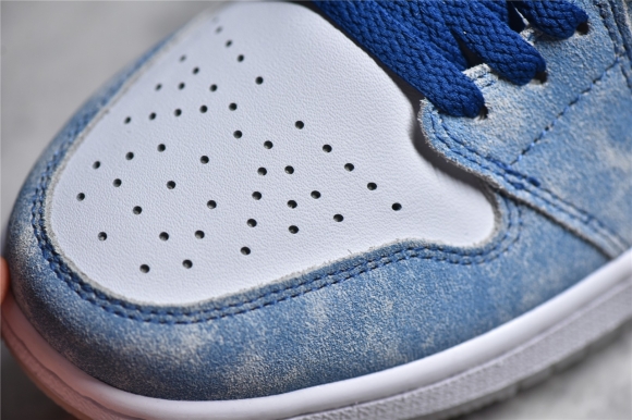 AirJordan1MidSHOES