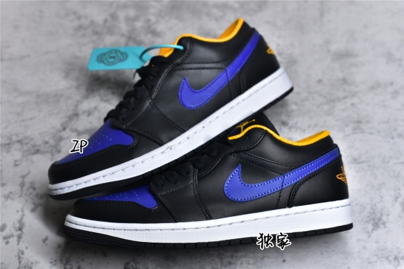AirJordan1LowSHOES