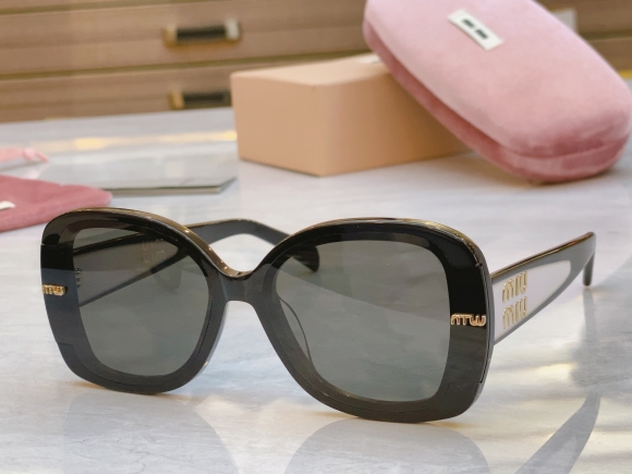 MIUMIU-5