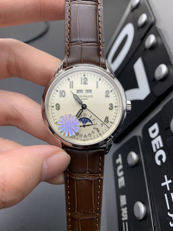 PATEK PHILIPPE