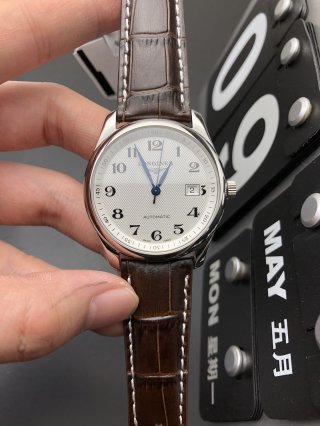 LONGINES