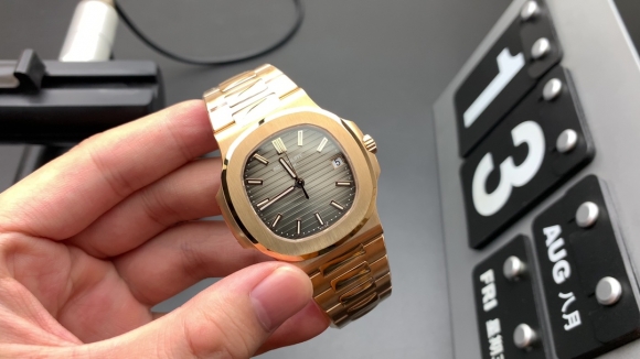 PATEK PHILIPPE