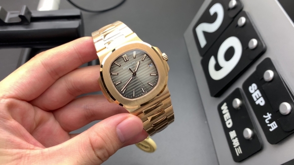 PATEK PHILIPPE