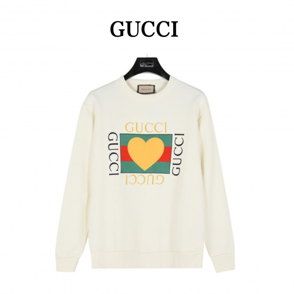 Hoodies & Sweatshirts