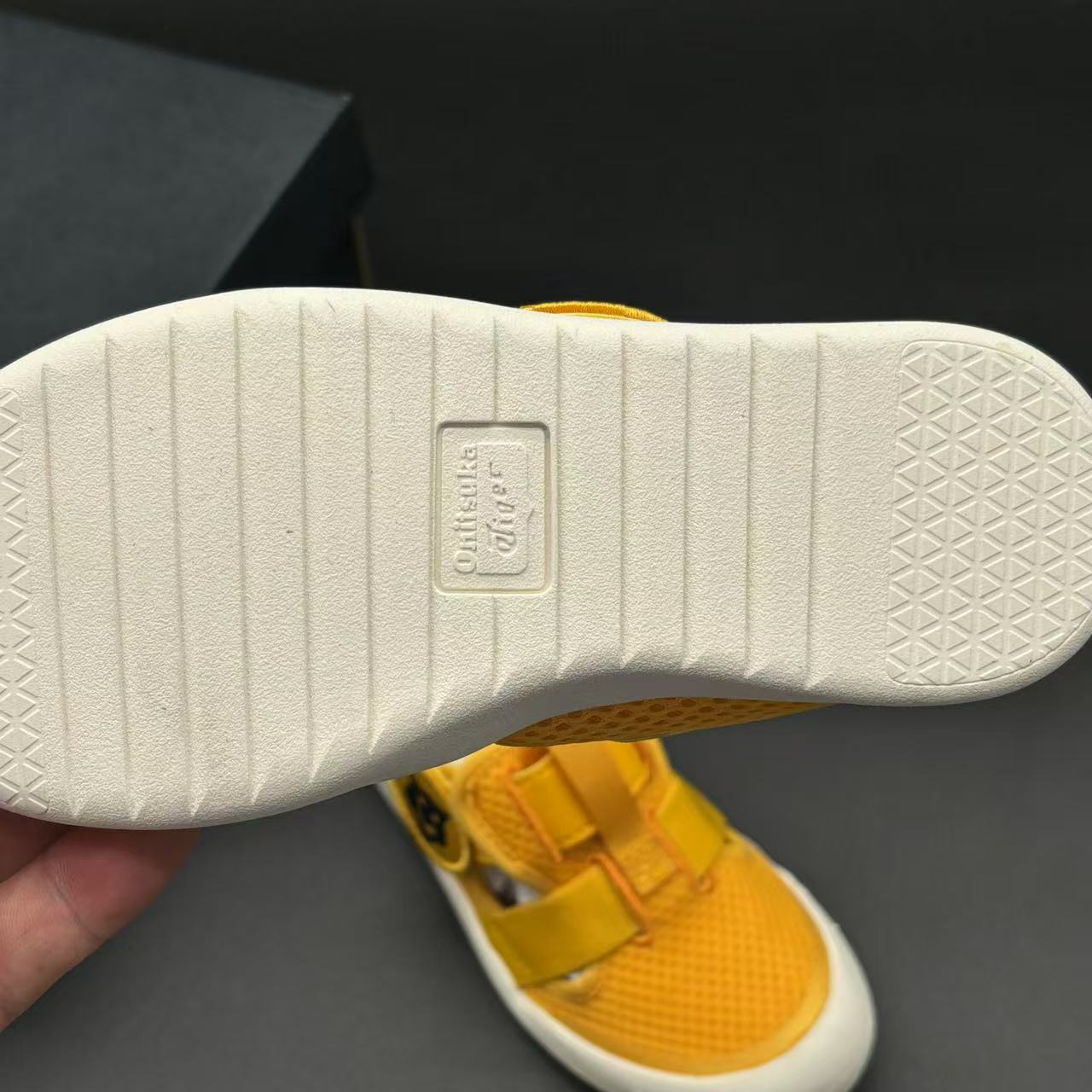 kids shoes