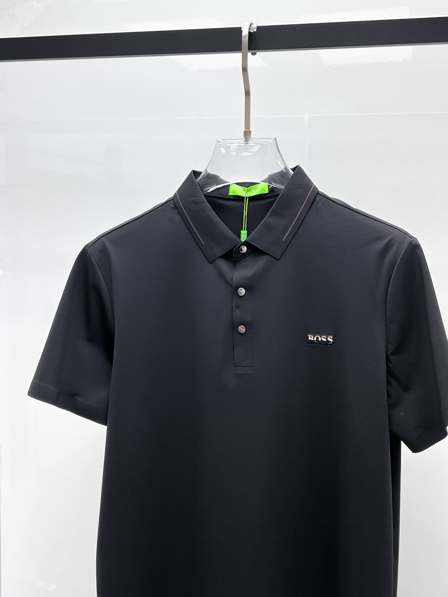 Polos