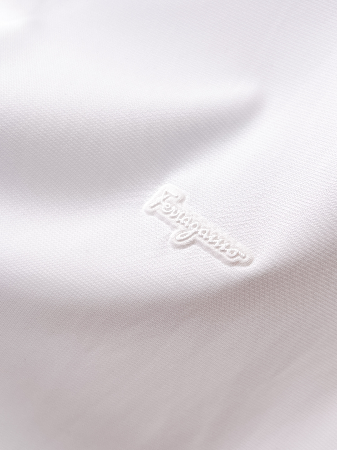 Polos