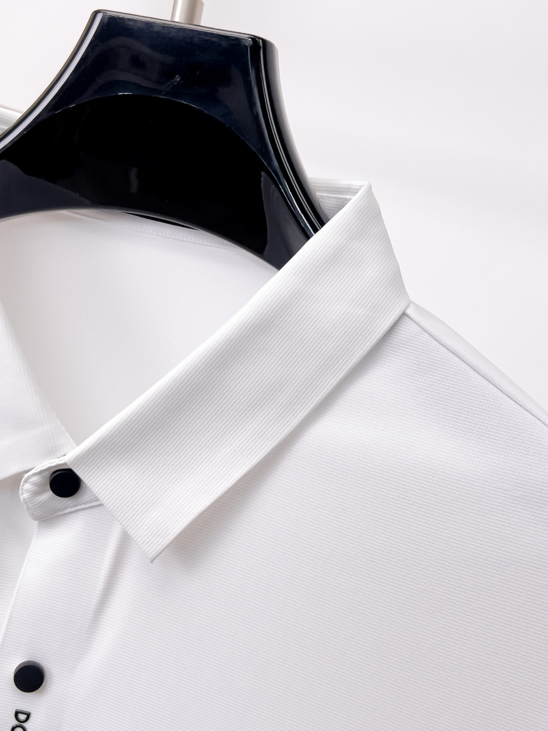 Polos