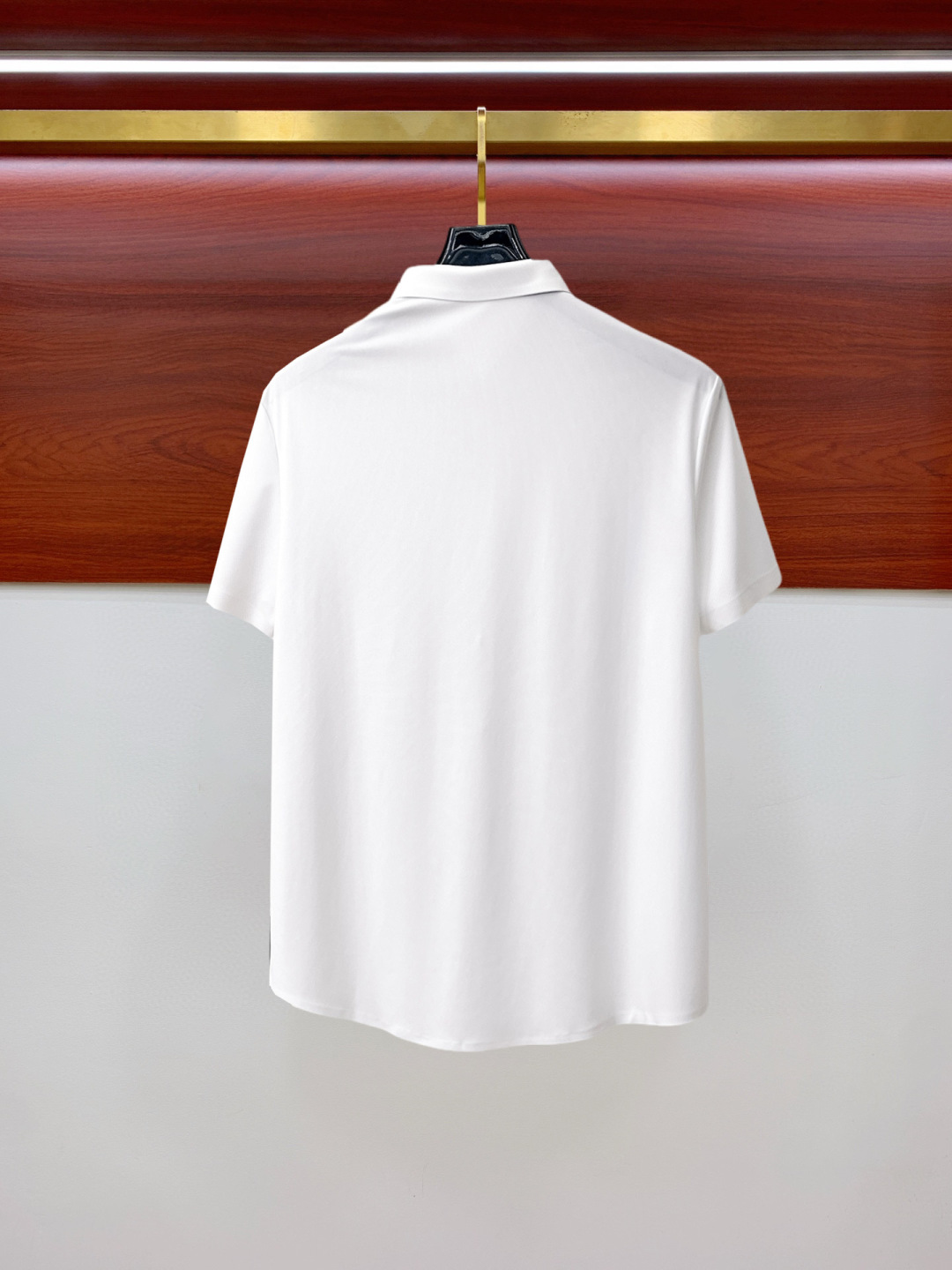 Polos