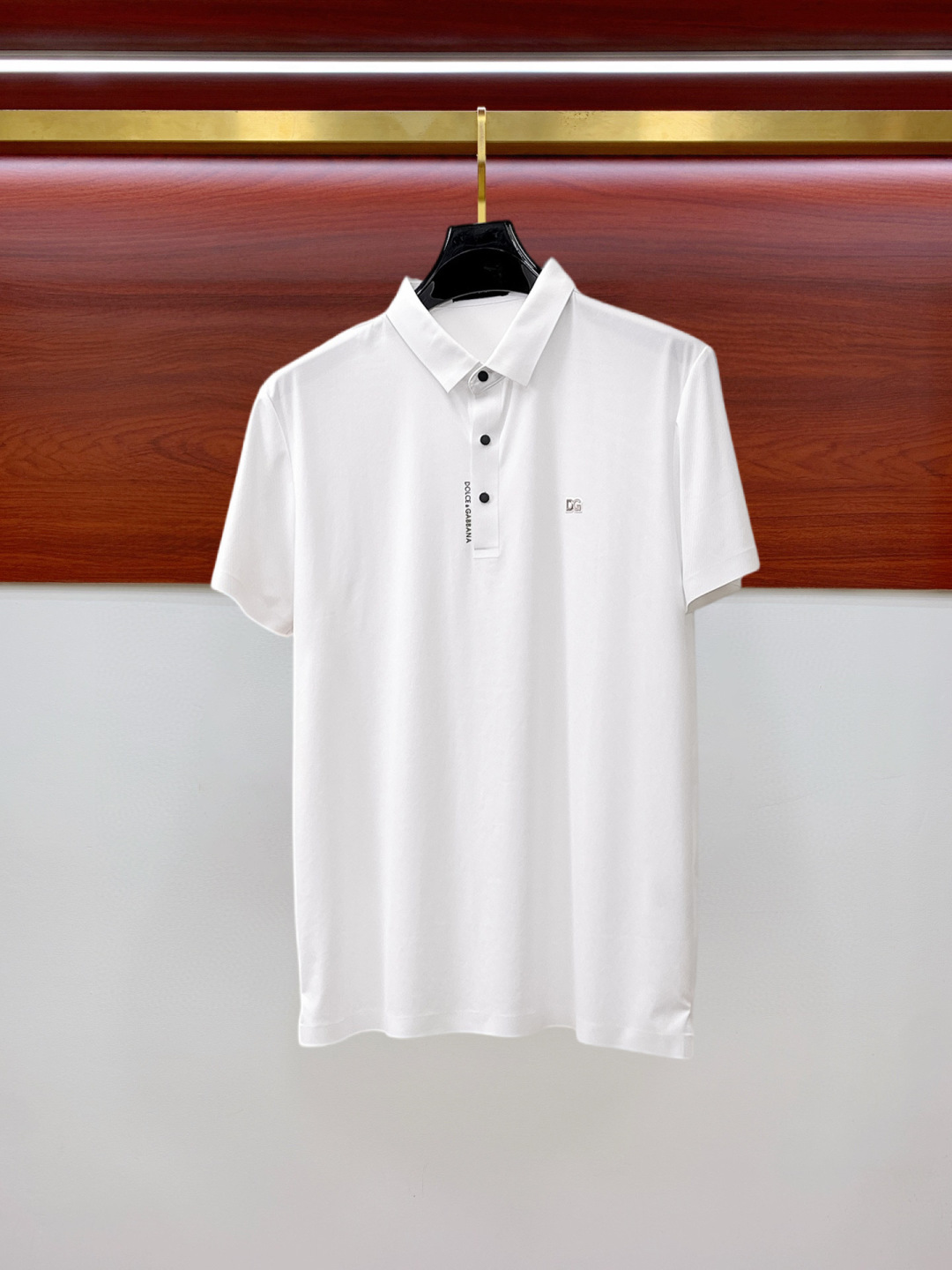 Polos