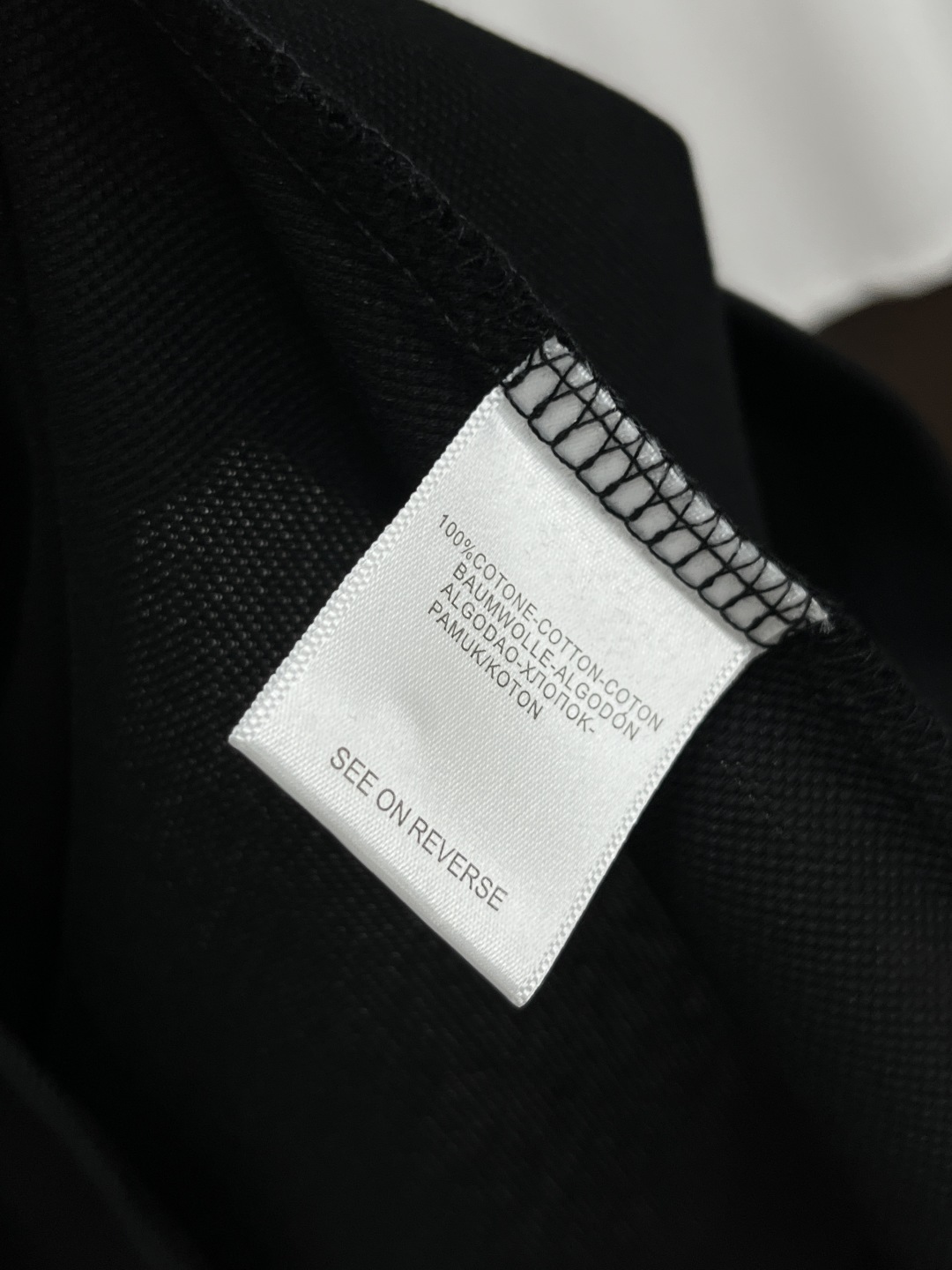 Polos