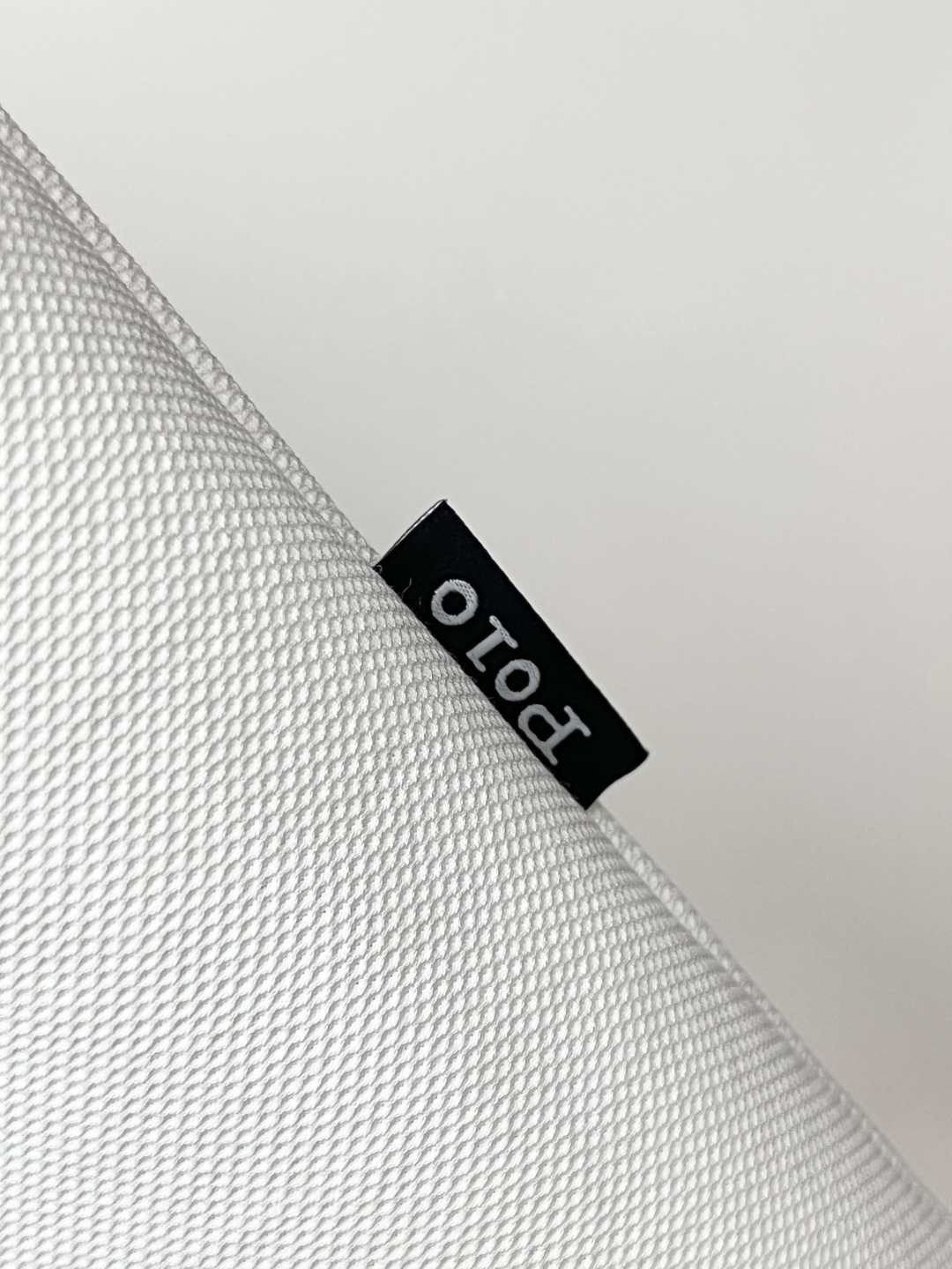Polos