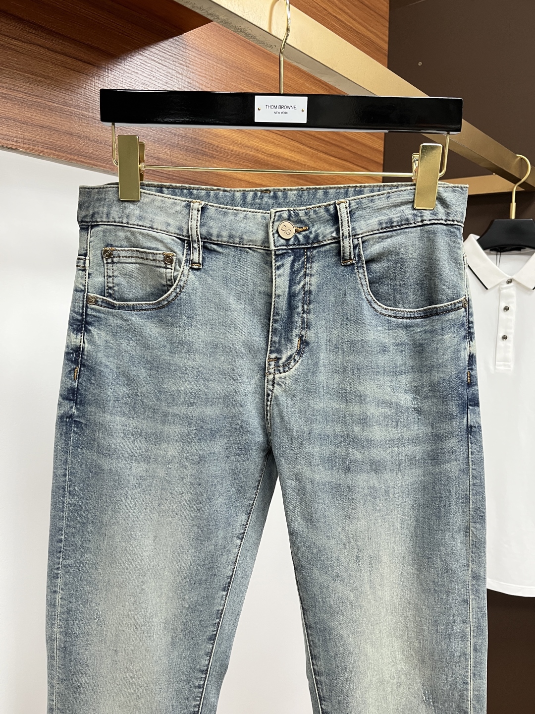 jeans