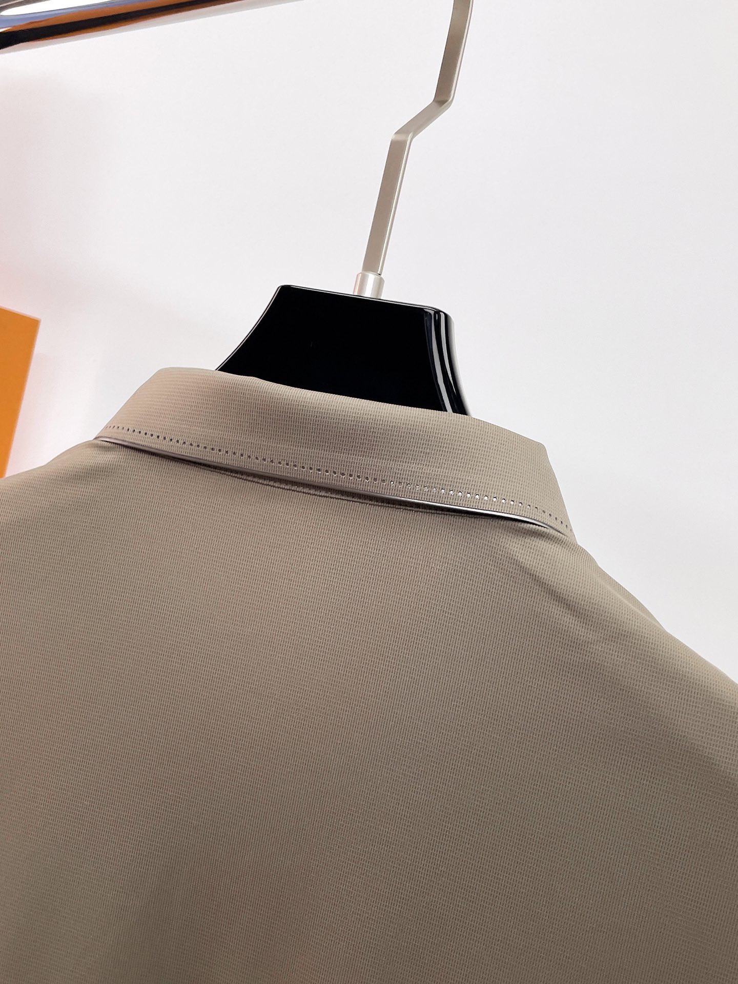 Polos
