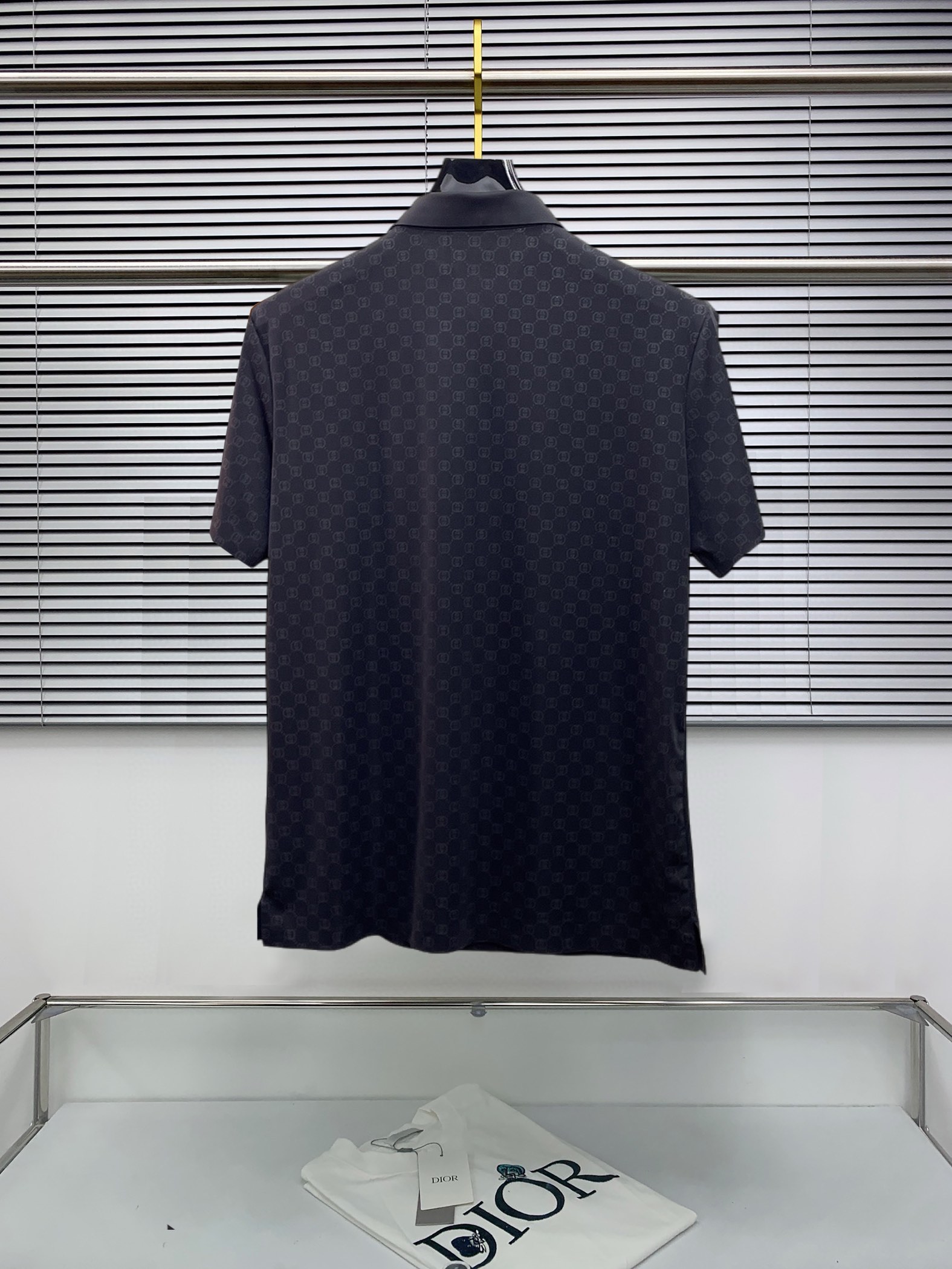 Polos