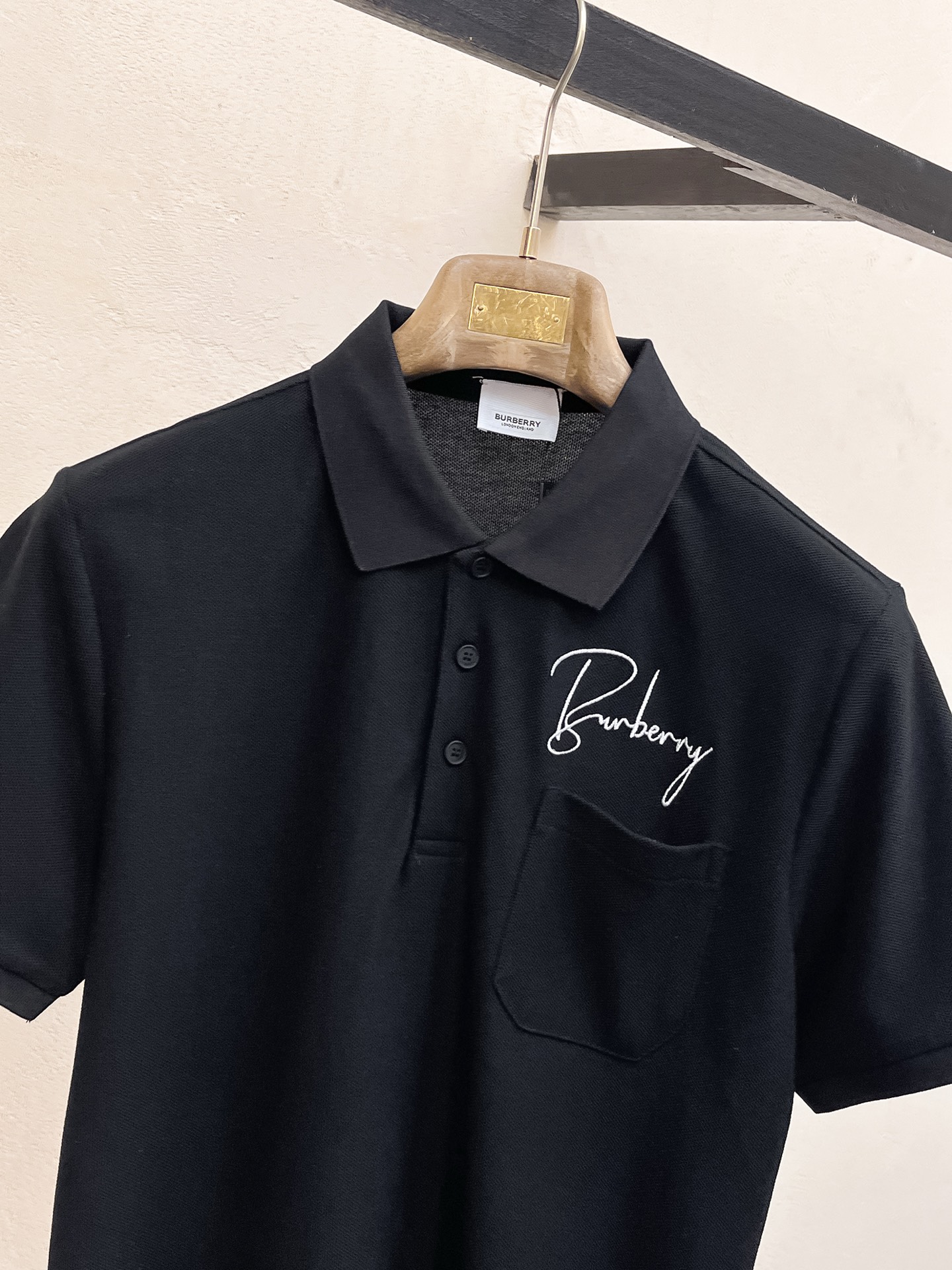Polos