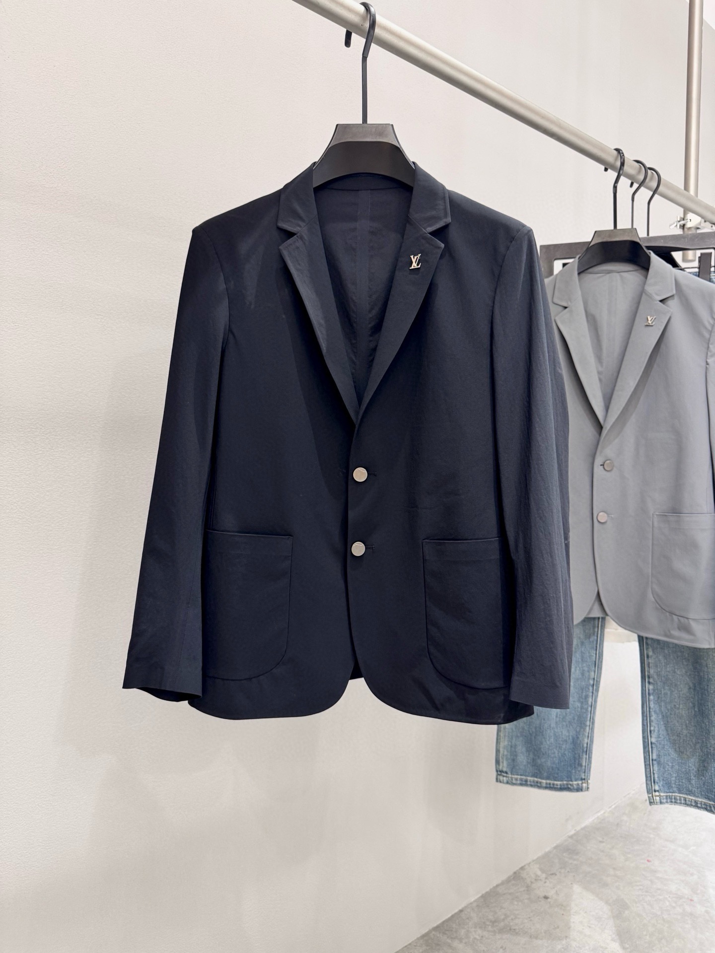 Suit