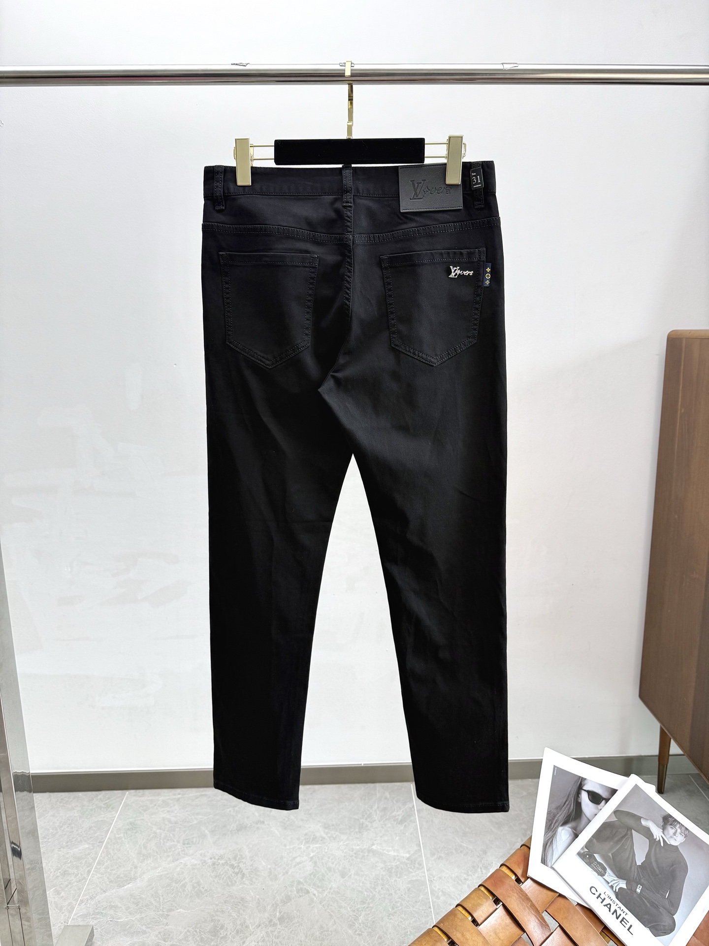 jeans